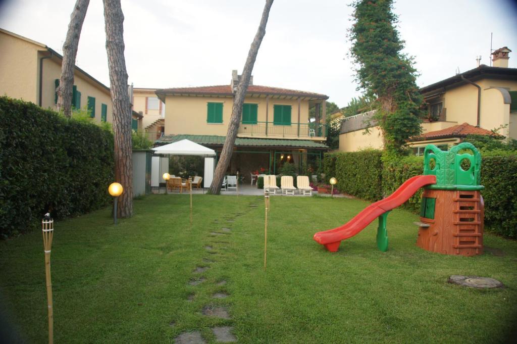 Golf Hotel ฟอร์เต เดย์ มาร์มี ภายนอก รูปภาพ